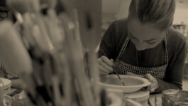 workshop pottenbakken, servies schilderen en boetseren van keramiek